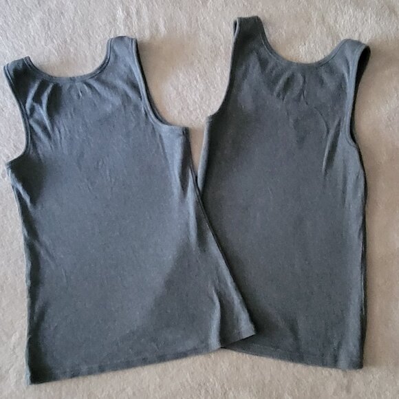 GAP Bundle of 2 Tank Tops Gray - Picture 4 of 4
